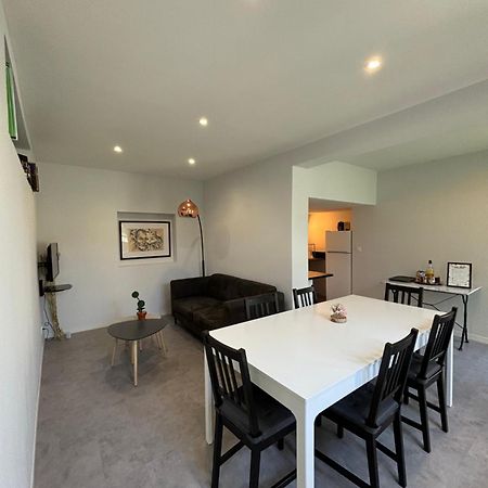 Chez Oma I 1 Appartement Independant Opi I 3 Chambres Privatives Avec Salle D Eau Et Salon Commun Cuisine Commune Wc Commun Patio Commun 亞維農 外观 照片